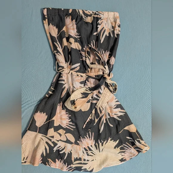 Cloth & Stone Strapless Floral Dress - Blue and Cream - Picture 1 of 2